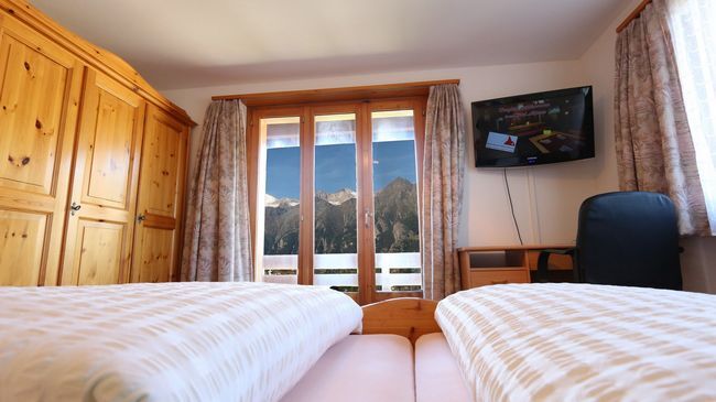 Hotel Alpina Grachen Room photo